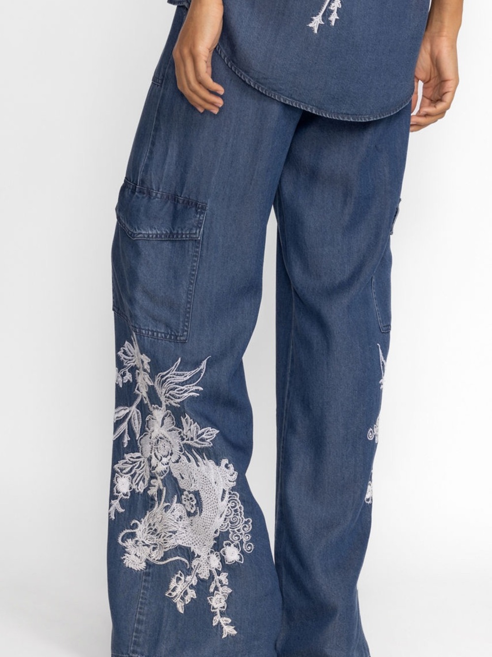 Johnny Was Allicent Embroidered Denim Cargo Pants NWT
